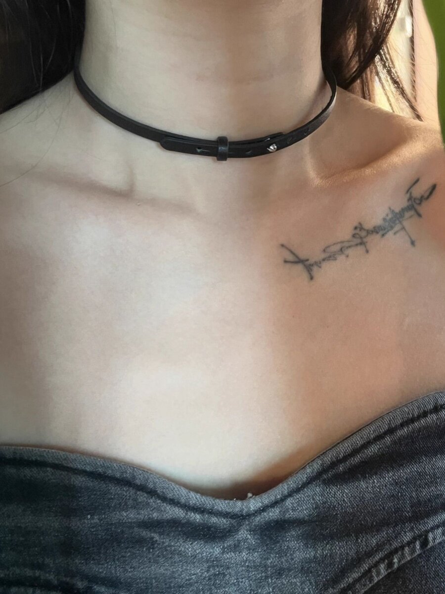 [루하하] 틈새 디자인 블랙 벨트 버클 초커 데일리 다재다능한 숏 초커 여성용 미니멀 넥링