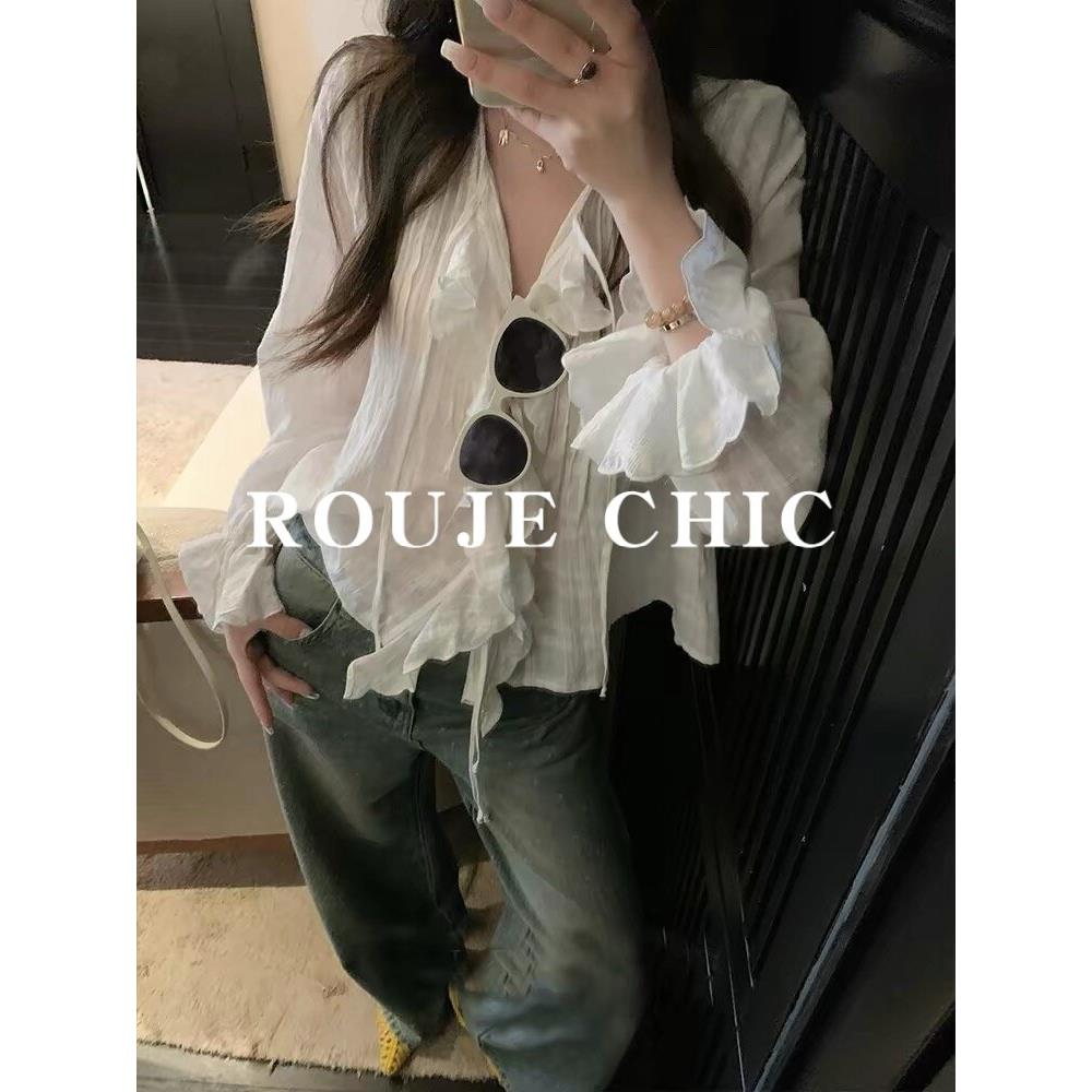 法国rouje chic浪漫V领荷叶边白色衬衫女夏季重工压褶九分袖上衣