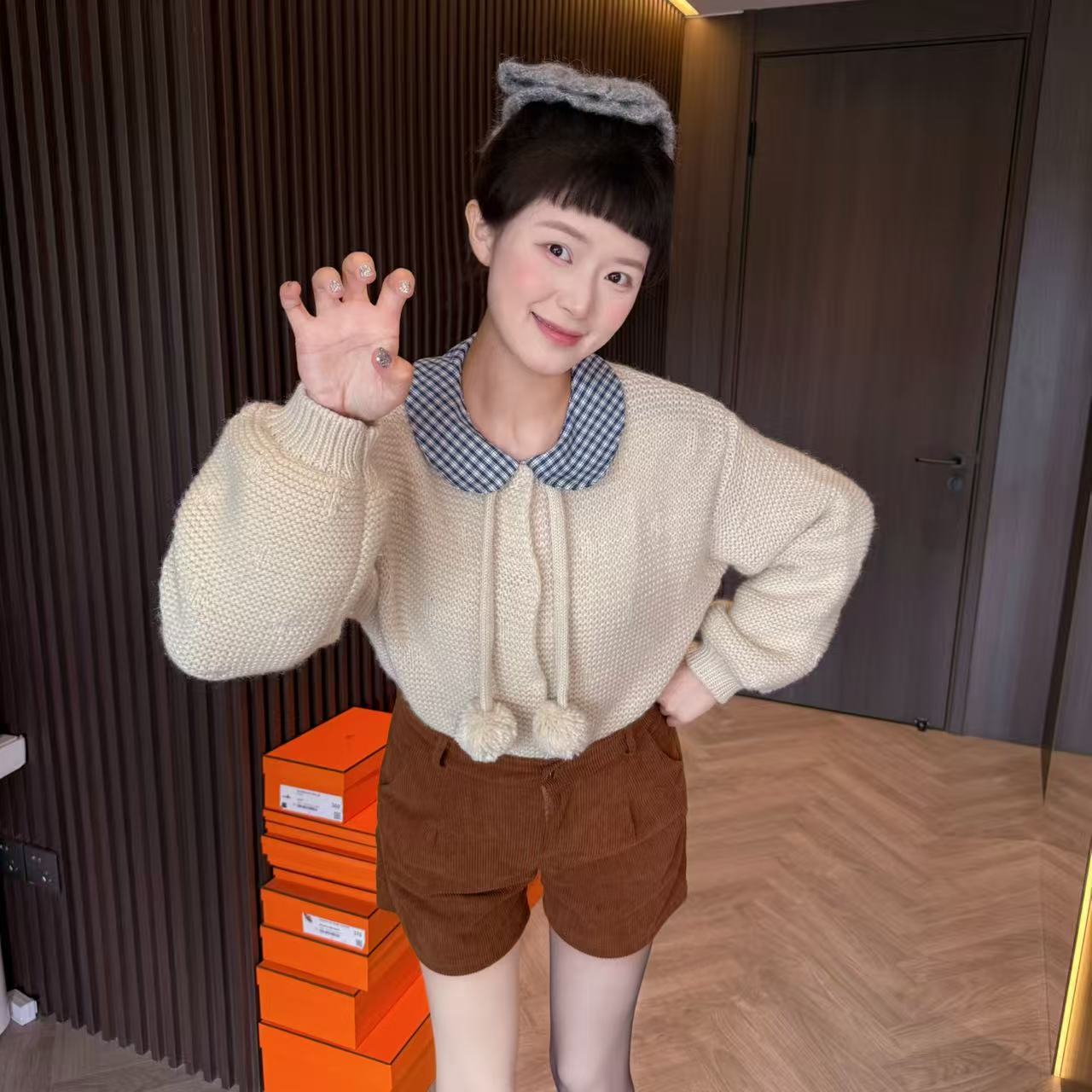 wyd小樱桃 【乖乖女】高智淡然感毛球重工小圆领毛衣