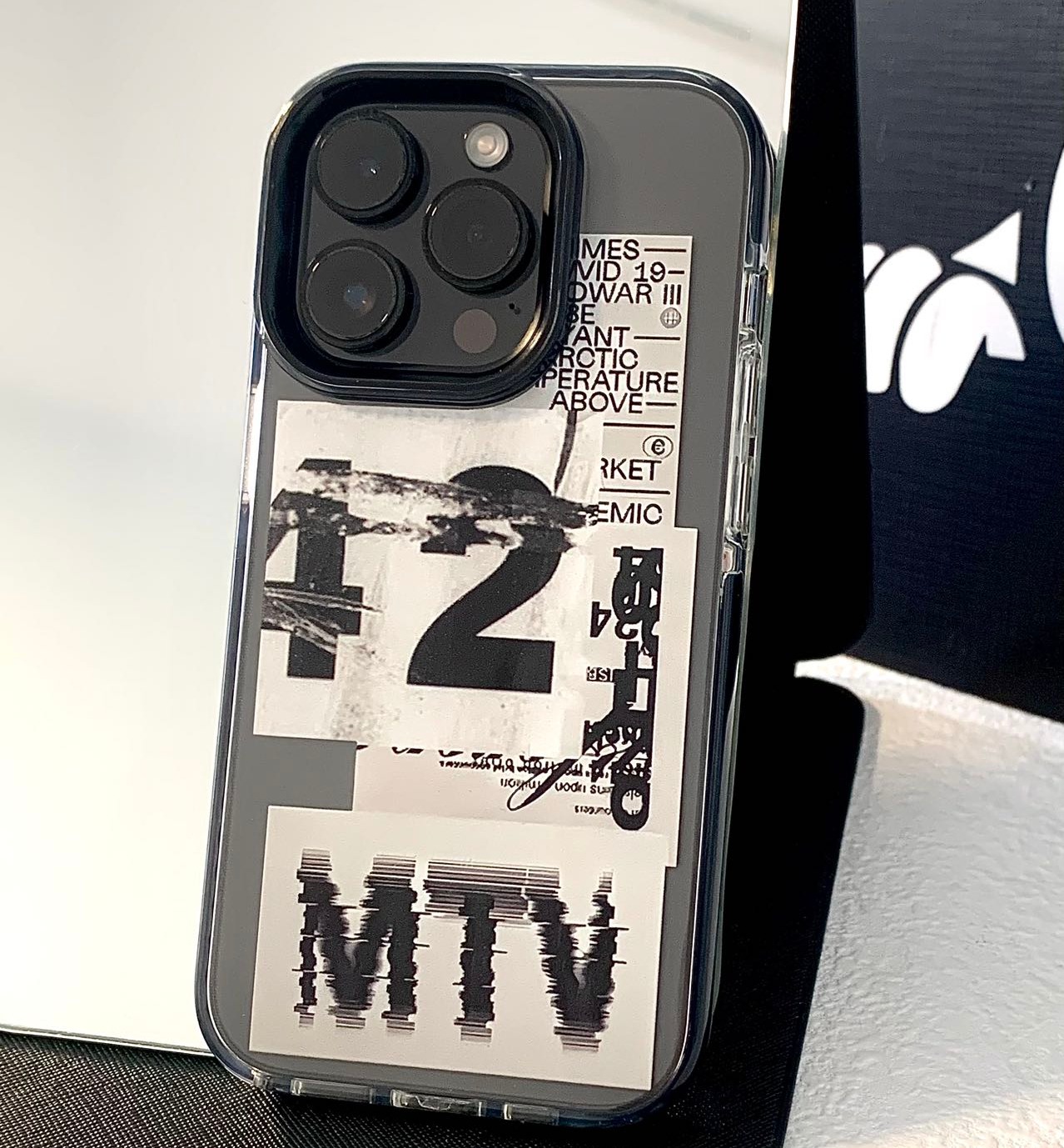 ins风个性简约欧美英文标签适用iPhone16proMax手机壳苹果16透明黑边防摔条11/12硅胶软壳14简约14pro保护壳x