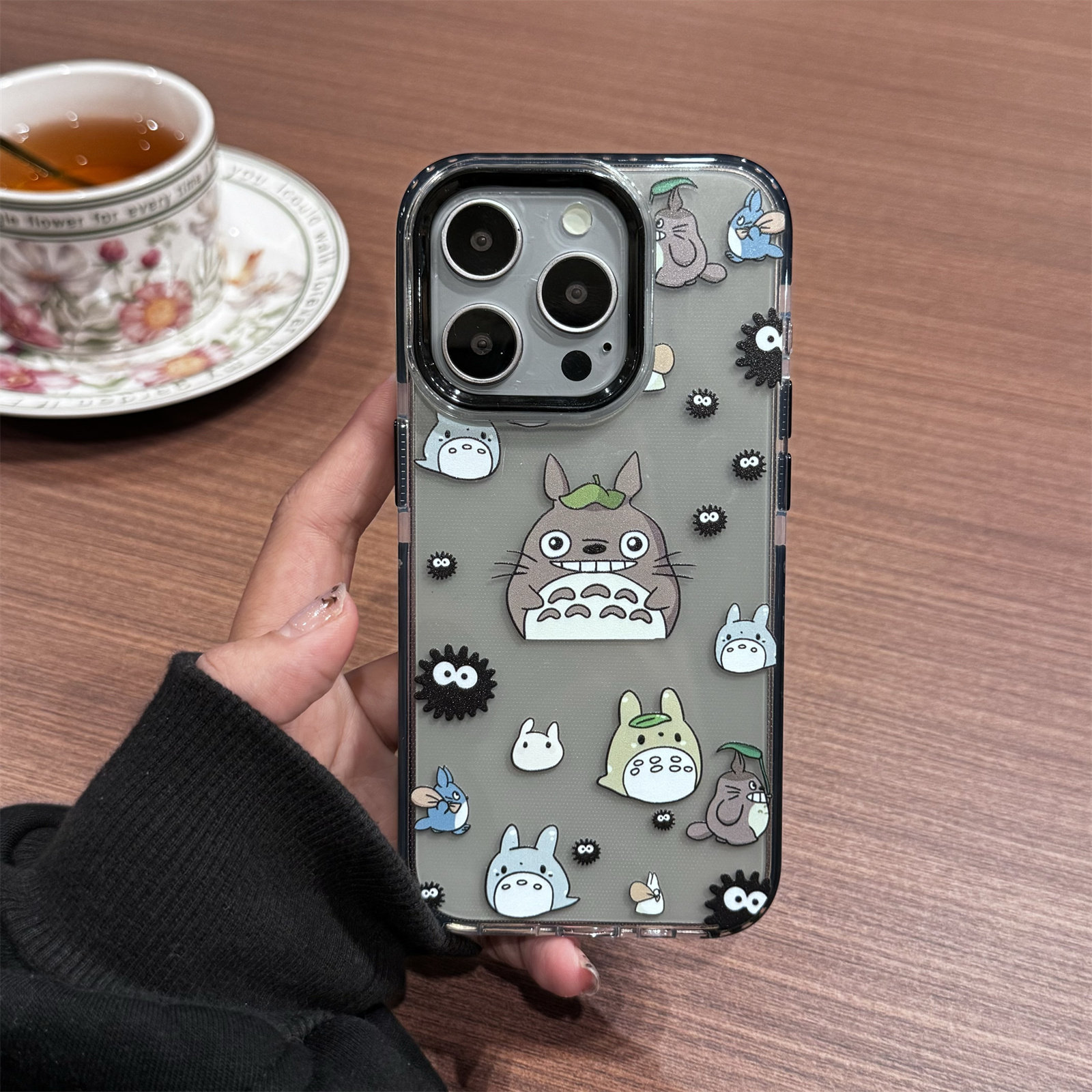 可爱小龙猫16pro手机壳