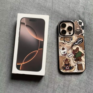 韩系ins风卡通复古涂鸦小熊手机壳适用苹果17promax新款iphone17亮黑色15pro磨砂13女12小众不撞款11全包防摔