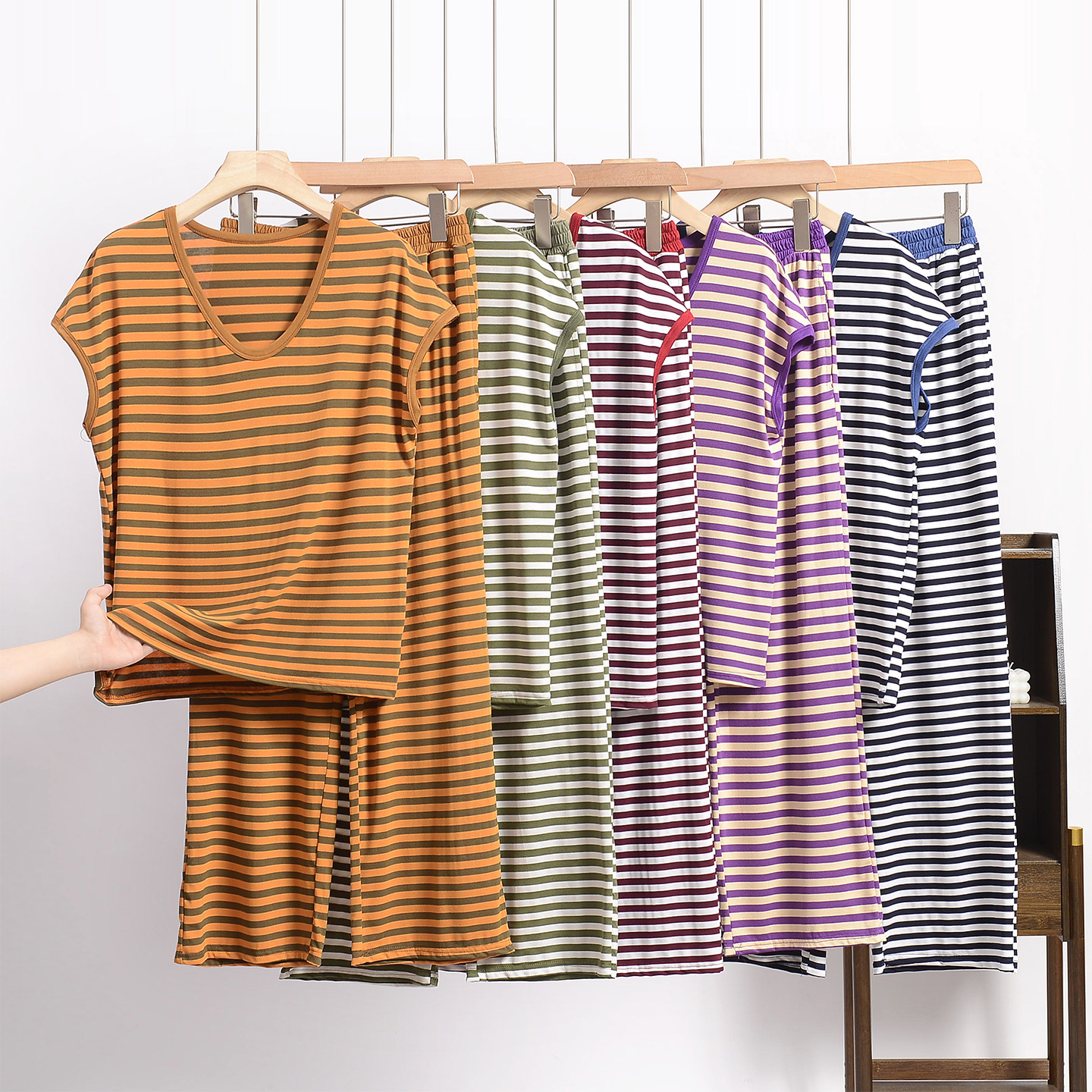 莫代尔黑白条纹短袖短裤两件套女夏季薄款宽松大码睡衣家居服套装