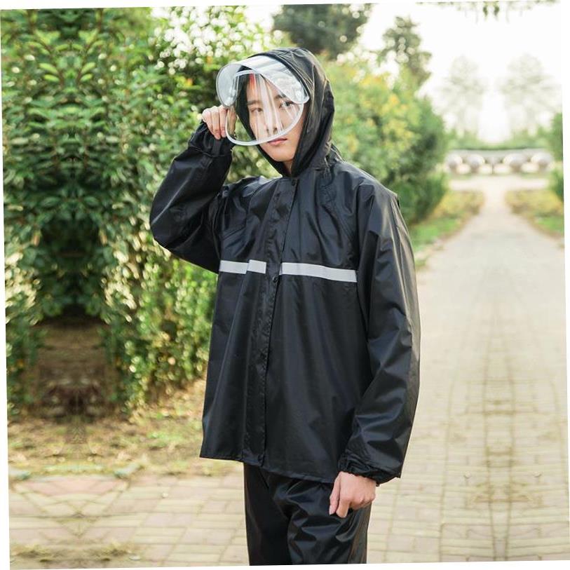 Raincoatrpsumedwlfy