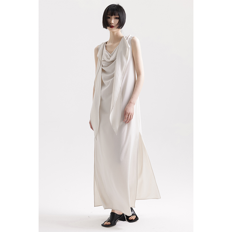 国风连衣裙H型纯色荡领