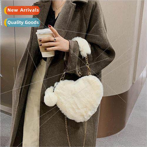 Cute plush bag female 2022 winter new peach heart shoulder c