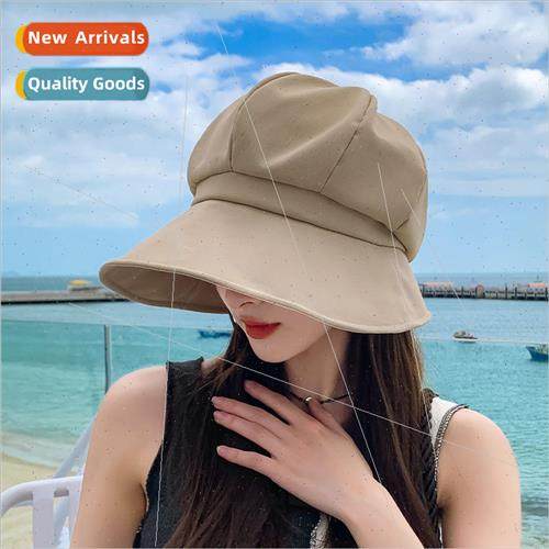 French thin section shows the face of small fisherman hat ch