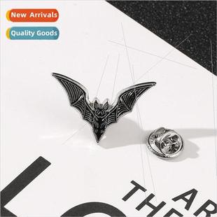 bat personality brooch small metal Halloween shape dark