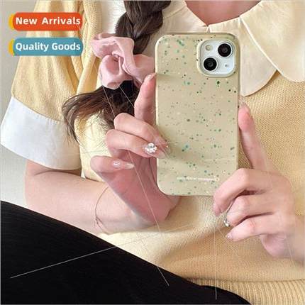 Simple apricot bottom splash ink 适用 iPhone 13/12ProMax pho