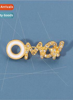 OMG micro diamond exquisite brooch fashion letter metal badg