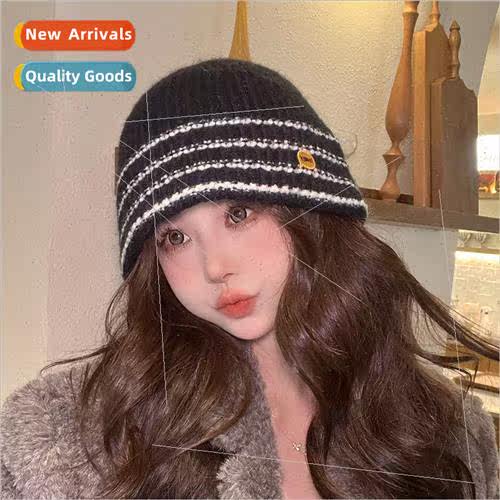 Hat female new knitted breathable show face small warm black