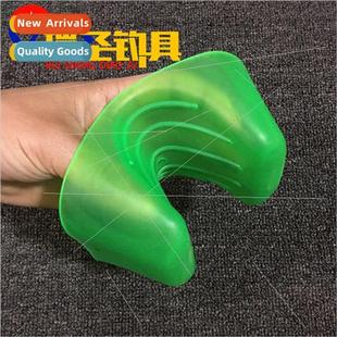 Guard Hand Green Fishing Acce licone Gloves Catchers