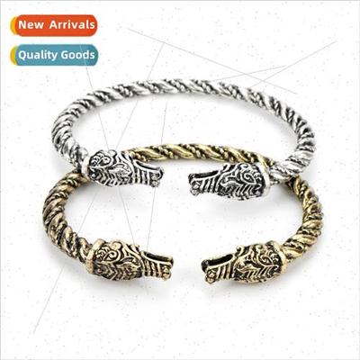 Popular jewelry Vikings series Nordic pirate wolf head brace
