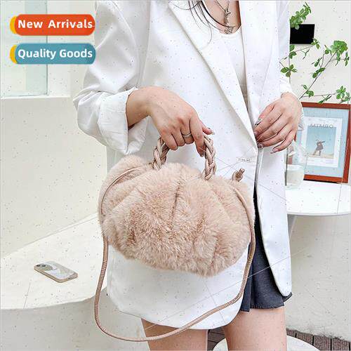 Winter plush bag female new Korean simple ladies shoulder cr