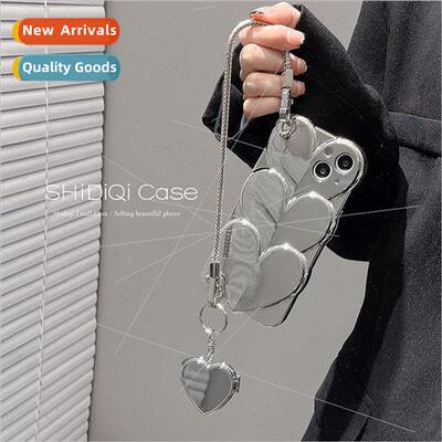 Niche Electroplated Silver Chain Love Mirror 适用 Apple 14 C