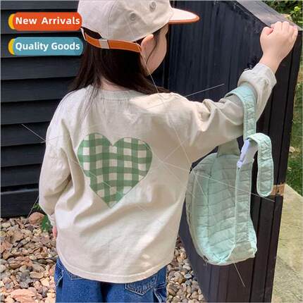 2023 Autumn new childrens love heart print sweater pullover