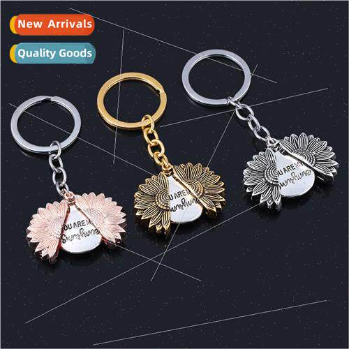 Sunflower sunflower keychain can be opened double letters co