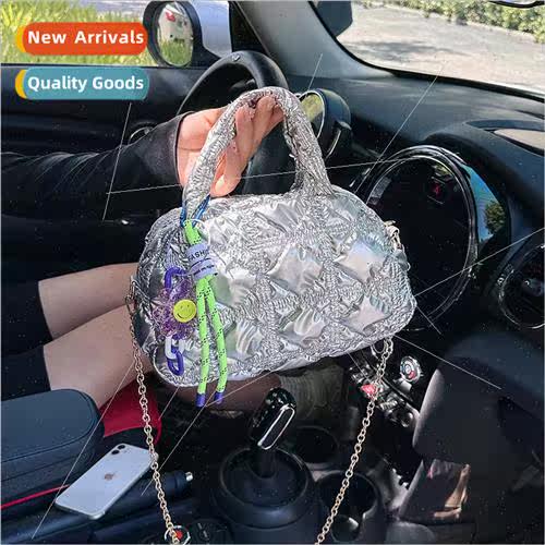 Korean fashion bubble grid handbag 2023 new personality embr