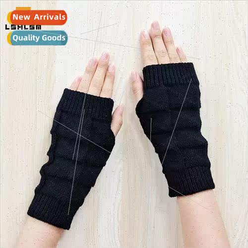 Winter womens woolen half-finger gloves knitted warm riding