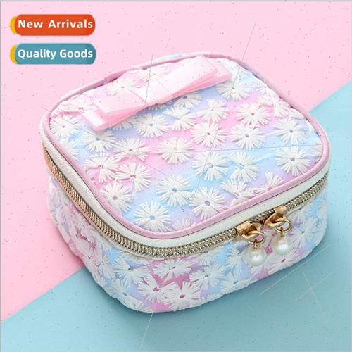 Japanese cute mesh embroidery sanitary napkin storage bag to