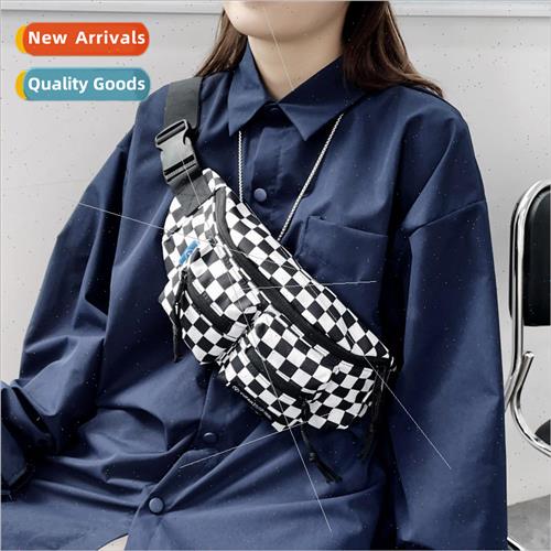 Japanese ins simple mens and womens chest bag black and whit