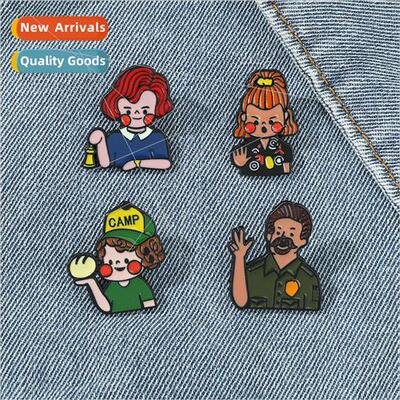 Stranger Things4 Stranger Things Brooch Hellfire Club Mask B