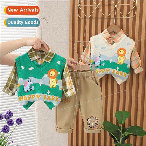 The new boys fall suit suit fall baby cartoon sweater vest