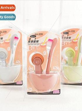 Womens DIY beauty tools stick brushes measuring spoons makeu