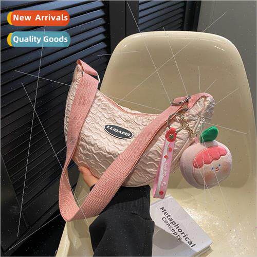 New small fresh girl bag bag summer pleated womens bag light