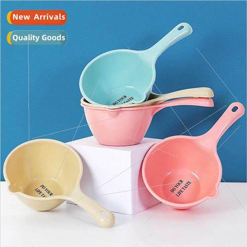 Thickened plastic water scoop kitchen long handle beat water