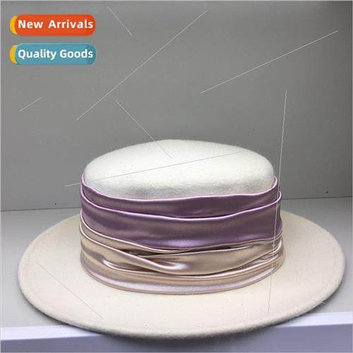 French classic fall and winter wool bowler hat England retro