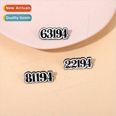 Creative Digital Combination Brooch Metal Badge mple Creativ