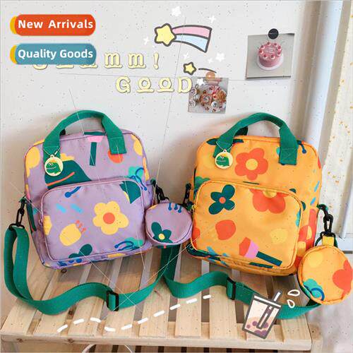 Nylon small shoulder bag female 2022 new creative handheld s