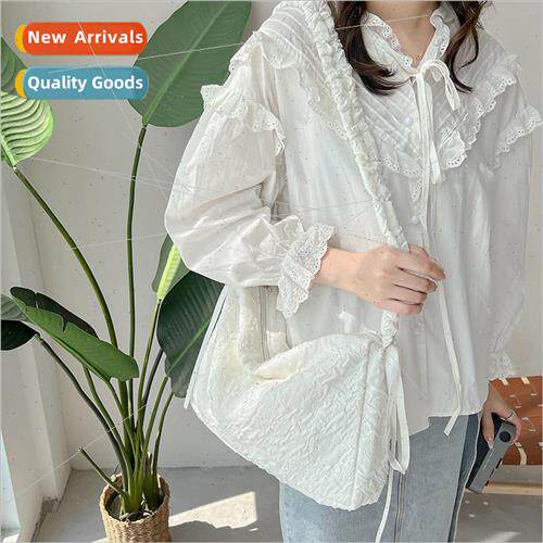 Bag female 2022 new Japanese ins pleated flower canvas bag b