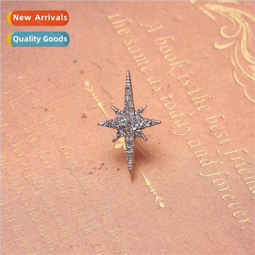 Heart of the Ocean Octopus Alloy Brooch Bright White Sea Urc