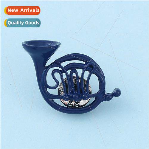 Alice in Wonderland Horn Brooch Metal Oil Drip Badge Backpac