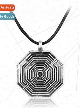 Vintage Bagua Labyrinth Pendant Collarbone Chain Movie and T