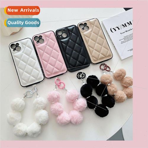 ins small fragrant  leather diamond lattice 适用 apple 14pro