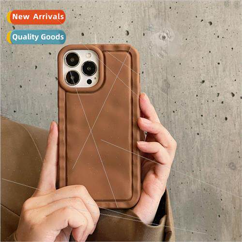 Autumn and winter simple solid color pleated 适用 iPhone 14