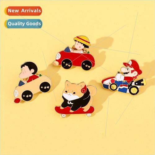 Japanese cartoon crayon little new brooch Mario Maruko bumpe