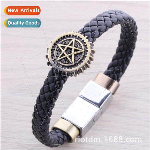 Anime black deacon bracelet punk  alloy magnetic clasp head