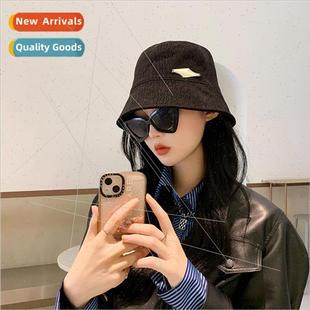 label bucket fall hundred with metal winter and womens Hat