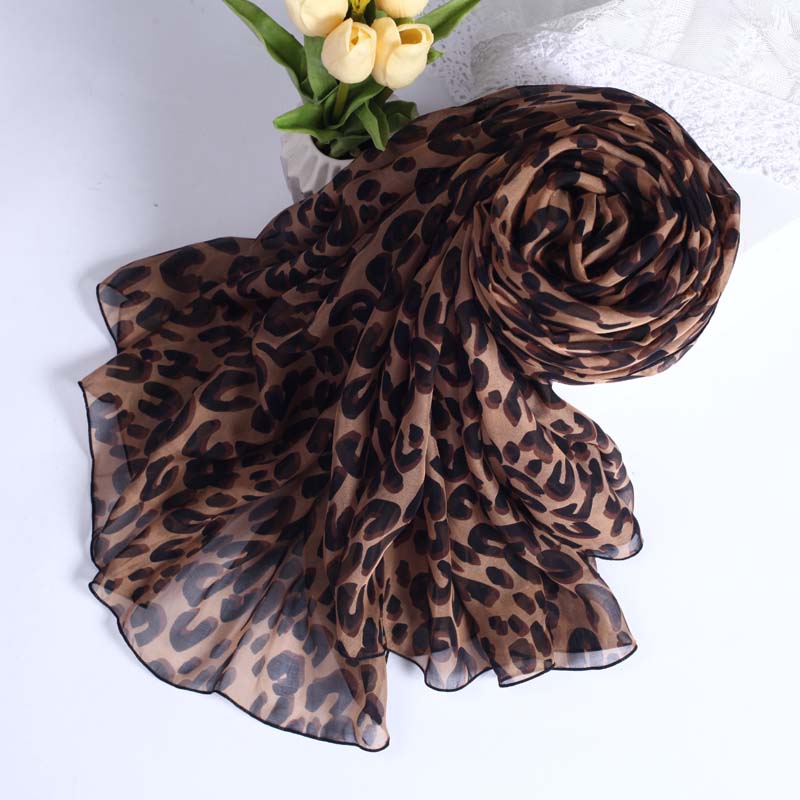 官方正品桑蚕围巾豹纹真丝丝巾女2025新款商场秋冬长款高级纱巾