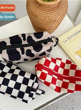 ins retro plaid cosmetic bag cute simple checkerboard grid p