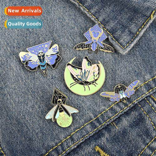 Carto enamel glow-in--dark brooch fluorescent insect brooch