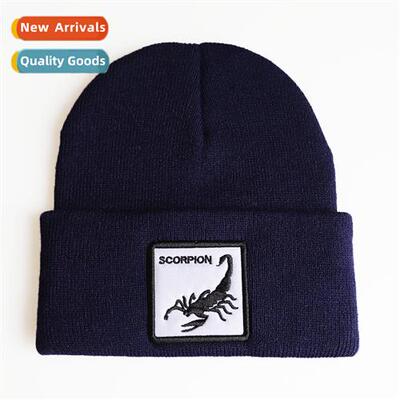 popular animal Scorpi scorpi embroidered knted cap set  embr