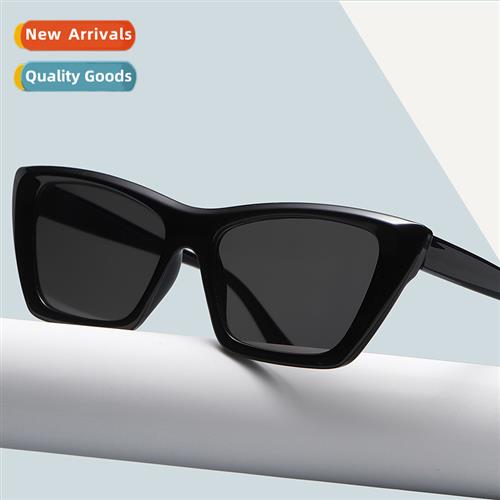 2021 Princess fashi new irregular sunglasses rectangular Ame