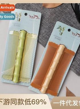 Pet dog  cat flea comb to remove ticks cleaning grooming com