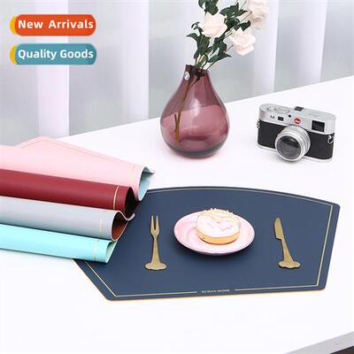 2021 new color collisi gold edge scalloped placemats PVC lea