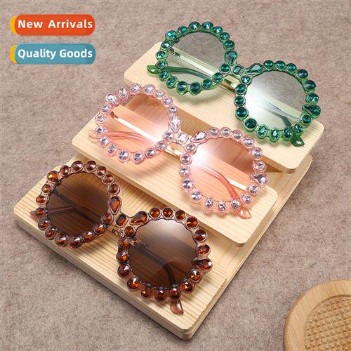 5735 new round large frame wh diamd sunglasses 2018 persaly